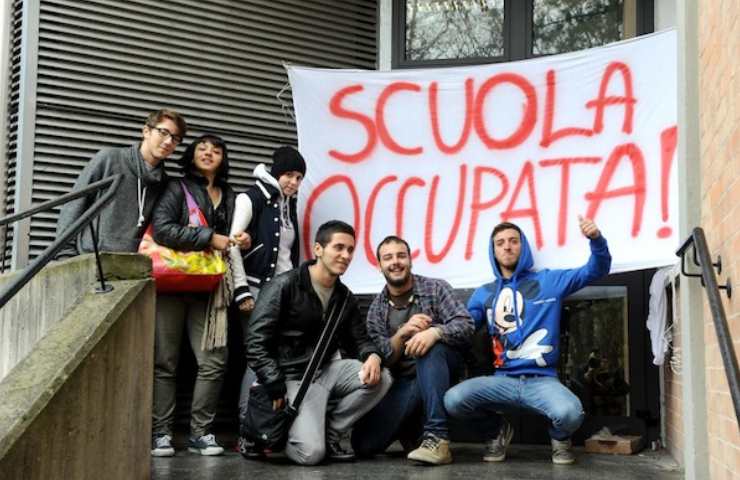 scuola occupata Firenze