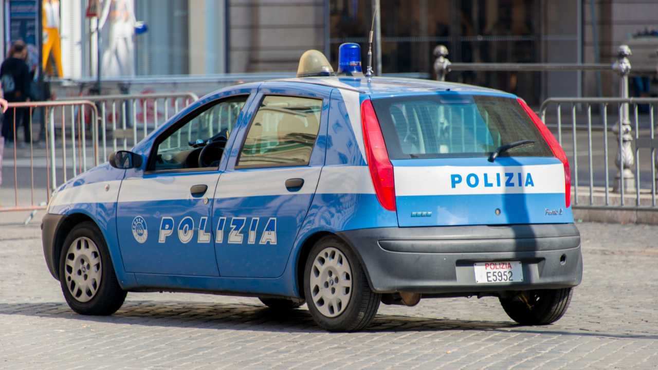concorso terracina agenti polizia