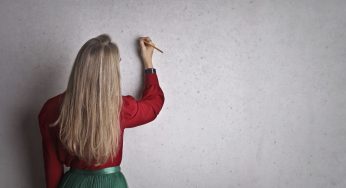 Mondo scuola, supplenze docenti da MAD: gli avvisi