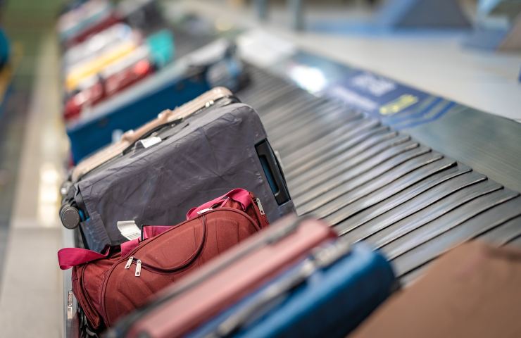 lavoro addetto bagagli aeroporto Malpensa