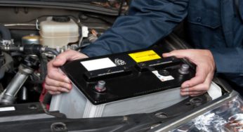 Ecco come sostituire la batteria di un’auto nuova